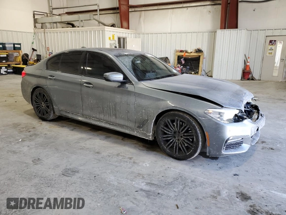 2018 BMW 5 Series 530i xDrive z VIN WBAJA7C56JWA71087, wystawiony jako Copart lot #42373605 z przebiegiem 113 635 mil mil oraz Nie do naprawy • Non repairable. Historia ofert i sprzedaży dostępna na DreamBid. Obrazek 4.