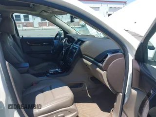 2014 GMC Acadia Denali with VIN 1GKKVTKD1EJ220183, listed as a IAAI auction lot 42230611 with 103,789 mi miles and . Bid and sale history available at carsss.com. Image 5.