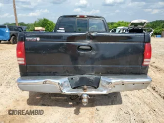 2001 Dodge Dakota z VIN 1B7GL22X81S204868, wystawiony jako Copart lot #57178895 z przebiegiem 298 667 mil mil oraz Szkoda całkowita • Salvage title. Historia ofert i sprzedaży dostępna na DreamBid. Obrazek 6.