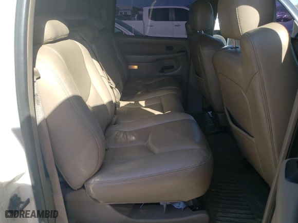 2003 Chevrolet Silverado 1500HD LS with VIN 1GCGK13U93F246110, listed as a Copart auction lot 75433684 with 217,800 mi miles and Salvage Title. Bid and sale history available at carsss.com. Image 10.