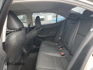 2017 Lexus IS 200t z VIN JTHBA1D23H5058334, wystawiony jako Copart lot #55721445 z przebiegiem 95 600 mil mil oraz Szkoda całkowita • Salvage title. Historia ofert i sprzedaży dostępna na DreamBid. Obrazek 10.