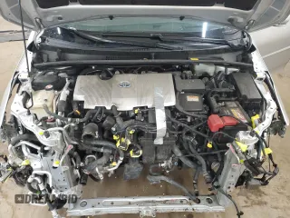 2017 Toyota Prius Plus z VIN JTDKARFP9H3034575, wystawiony jako Copart lot #57501125 z przebiegiem 82 647 mil mil oraz Szkoda całkowita • Salvage title. Historia ofert i sprzedaży dostępna na DreamBid. Obrazek 11.