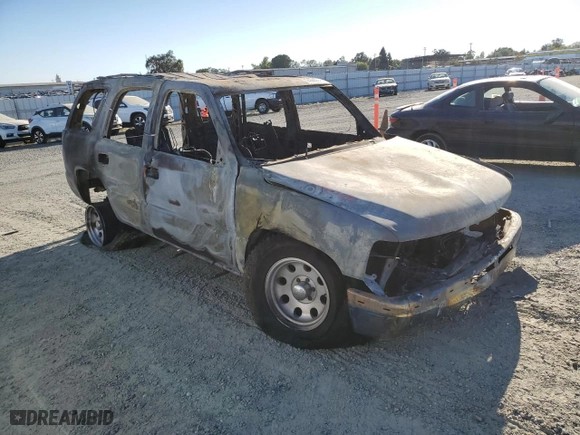2005 Chevrolet Tahoe LT with VIN 1GNEC13TX5R136199, listed as a Copart auction lot 74366364 with 0 mi miles and Non Repairable. Bid and sale history available at carsss.com. Image 4.