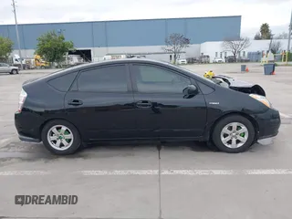 2006 Toyota Prius with VIN JTDKB20U063181951, listed as a IAAI auction lot 41573550 with 158,970 mi miles. Bid and sale history available at carsss.com. Image 13.