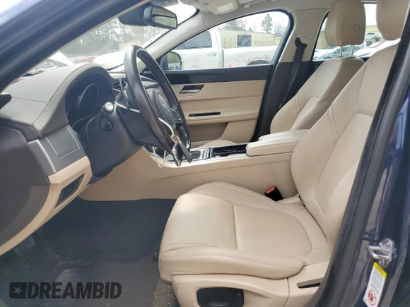 2017 Jaguar XF with VIN SAJBJ4BN7HCY42884, listed as a Copart auction lot 50096595 with 89,679 mi miles and Clean Title. Bid and sale history available at DreamBid. Image 7.
