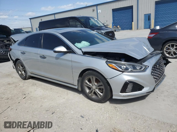 2018 Hyundai Sonata Limited with VIN 5NPE34AF9JH682131, listed as a Copart auction lot 49841385 with 132,617 mi miles and Clean Title. Bid and sale history available at carsss.com. Image 4.