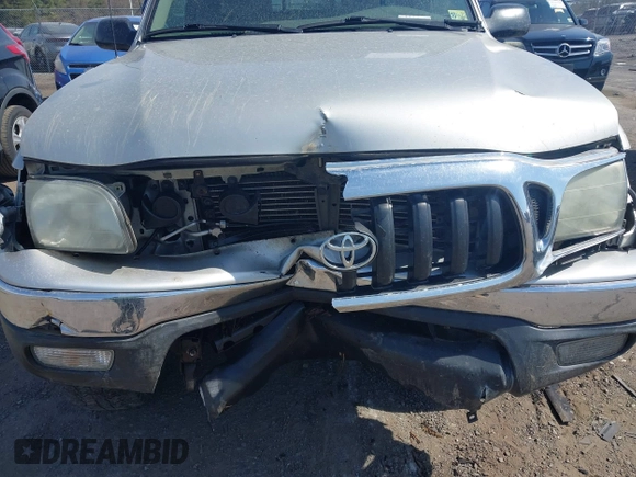 2004 Toyota Tacoma with VIN 5TEWN72N44Z342540, listed as a IAAI auction lot 41776122 with 178,867 mi miles and . Bid and sale history available at DreamBid. Image 6.