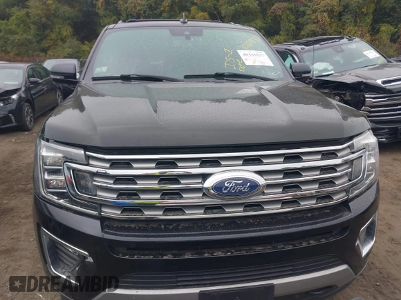 2019 Ford Expedition Max Limited z VIN 1FMJK2AT5KEA78021, wystawiony jako IAAI lot #40355537 z przebiegiem 133 642 mil mil oraz . Historia ofert i sprzedaży dostępna na DreamBid. Obrazek 6.
