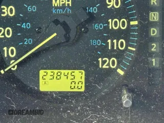 2004 Nissan Pathfinder SE with VIN JN8DR09Y64W905091, listed as a Copart auction lot 57692615 with 238,457 mi miles and Clean title. Bid and sale history available at DreamBid. Image 8.