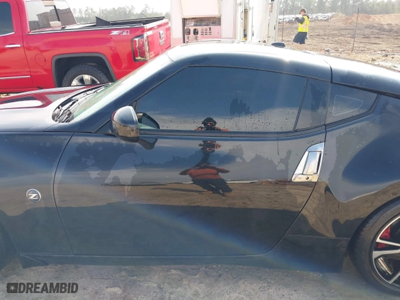 2020 Nissan 370Z Coupe with VIN JN1AZ4EH2LM822220, listed as a IAAI auction lot 41500687 with 36,261 mi miles. Bid and sale history available at carsss.com. Image 14.