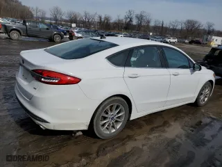 2017 Ford Fusion SE with VIN 3FA6P0H71HR118325, listed as a Copart auction lot 46301905 with 133,900 mi miles and Salvage Title. Bid and sale history available at carsss.com. Image 3.