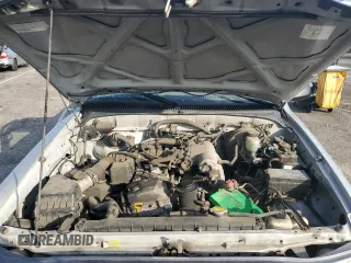 2001 Toyota Tacoma PreRunner with VIN 5TENM92N31Z851038, listed as a Copart auction lot 78100474 with 290,895 mi miles and Salvage title. Bid and sale history available at DreamBid. Image 12.