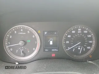 2018 Hyundai Tucson SEL z VIN KM8J3CA42JU793046, wystawiony jako Copart lot #54125905 z przebiegiem 28 370 mil mil oraz Szkoda całkowita • Salvage title. Historia ofert i sprzedaży dostępna na DreamBid. Obrazek 9.