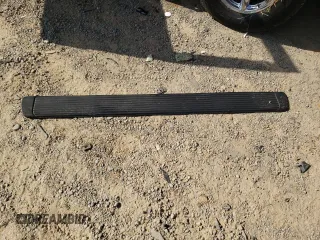 2000 GMC Denali z VIN 1GKEK13R2YR138523, wystawiony jako Copart lot #77609804 z przebiegiem 203 514 mil mil oraz Szkody całkowita. Historia ofert i sprzedaży dostępna na DreamBid. Obrazek 15.