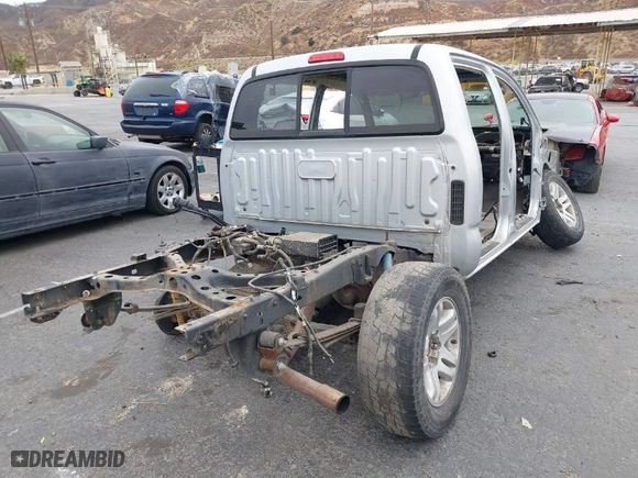 2007 Toyota Tacoma with VIN 3TMLU42N67M010248, listed as a IAAI auction lot 40982477 with 1 mi miles. Bid and sale history available at carsss.com. Image 4.