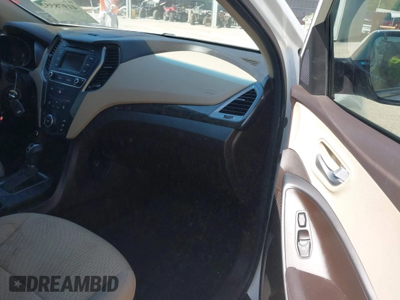 2017 Hyundai Santa Fe Sport 2.4L with VIN 5NMZT3LB4HH032913, listed as a IAAI auction lot 41978352 with 92,801 mi miles. Bid and sale history available at carsss.com. Image 5.