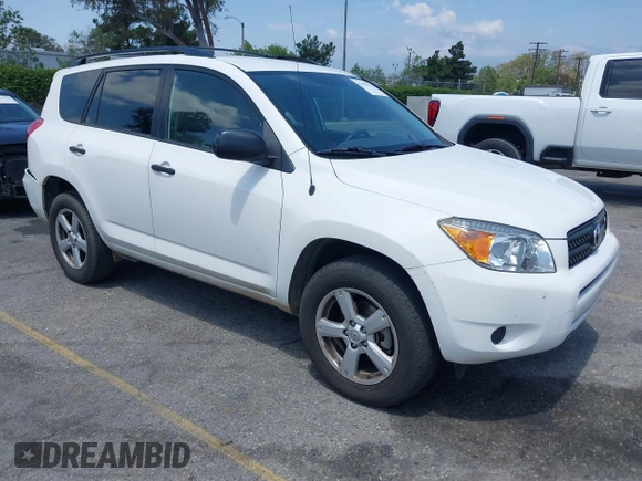 2007 Toyota RAV4 with VIN JTMZK33V875013053, listed as a IAAI auction lot 42133759 with 142,572 mi miles. Bid and sale history available at carsss.com. Image 1.