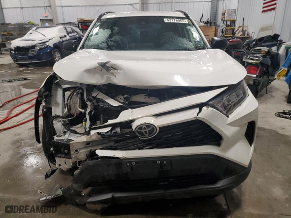 2020 Toyota RAV4 LE with VIN JTMF1RFV7LD063480, listed as a Copart auction lot 43178065 with 65,524 mi miles and Salvage Title. Bid and sale history available at carsss.com. Image 5.