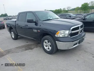 2014 Ram 1500 SSV z VIN 1C6RR7XT1ES351315, wystawiony jako IAAI lot #42440497 z przebiegiem 215 493 mil mil oraz . Historia ofert i sprzedaży dostępna na DreamBid. Obrazek 1.
