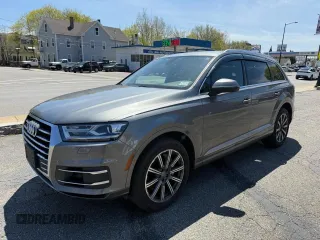 2017 Audi Q7 Premium Plus with VIN WA1LAAF77HD019521, listed as a Copart auction lot 54964215 with 115,978 mi miles and Clean Title. Bid and sale history available at carsss.com. Image 2.