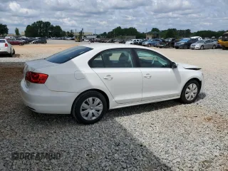 2013 Volkswagen Jetta SE with VIN 3VWDP7AJ7DM418763, listed as a Copart auction lot 56420575 with 130,301 mi miles and Salvage title. Bid and sale history available at DreamBid. Image 3.