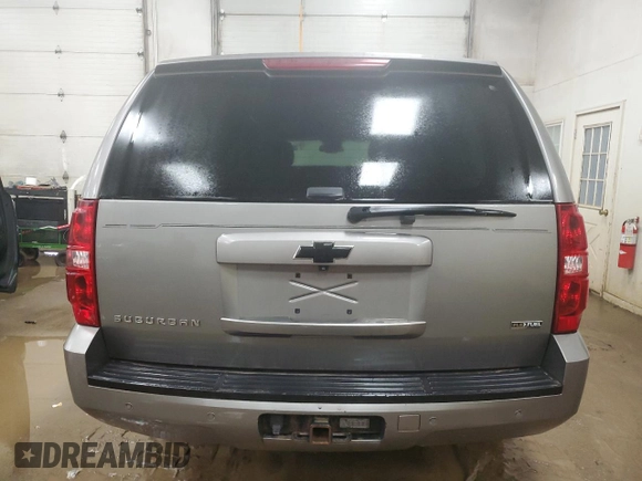 2008 Chevrolet Suburban Commercial with VIN 1GNFK163X8J216401, listed as a Copart auction lot 43601245 with 207,303 mi miles and Clean Title. Bid and sale history available at carsss.com. Image 6.