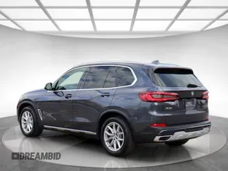 2021 BMW X5 xDrive45e with VIN 5UXTA6C04M9D73XXX, listed as a Copart auction lot 57567295 with 7,060 mi miles and Clean title. Bid and sale history available at DreamBid. Image 3.
