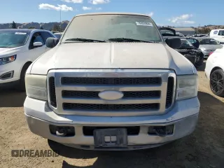 2005 Ford F-250 XL with VIN 1FTSW20P65EB21500, listed as a Copart auction lot 76803904 with 427,117 mi miles and Clean Title. Bid and sale history available at DreamBid. Image 5.