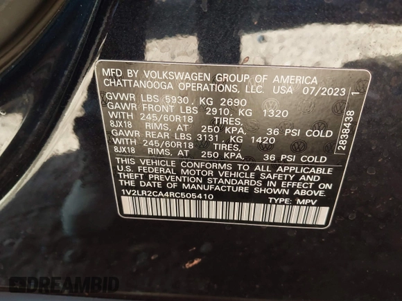 2024 Volkswagen Atlas SE with VIN 1V2LR2CA4RC505410, listed as a IAAI auction lot 41513445 with 18,647 mi miles and . Bid and sale history available at DreamBid. Image 9.