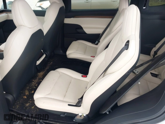 2022 Tesla Model X with VIN 7SAXCBE56NF364067, listed as a IAAI auction lot 40947378 with Not Provided miles and . Bid and sale history available at DreamBid. Image 8.