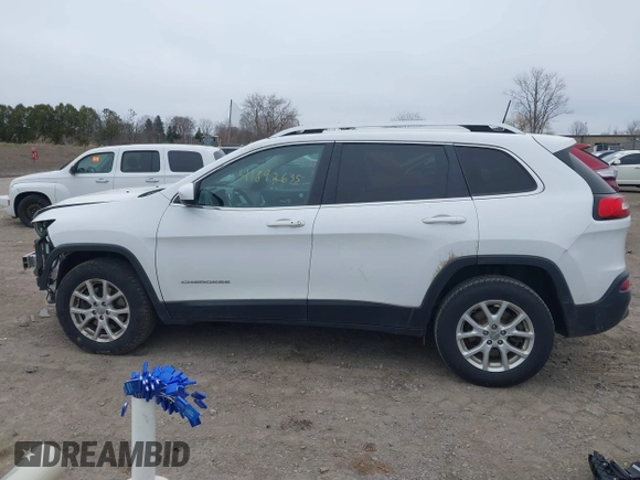 2018 Jeep Cherokee Latitude Plus with VIN 1C4PJMLBXJD598592, listed as a IAAI auction lot 41892635 with 145,031 mi miles. Bid and sale history available at carsss.com. Image 15.