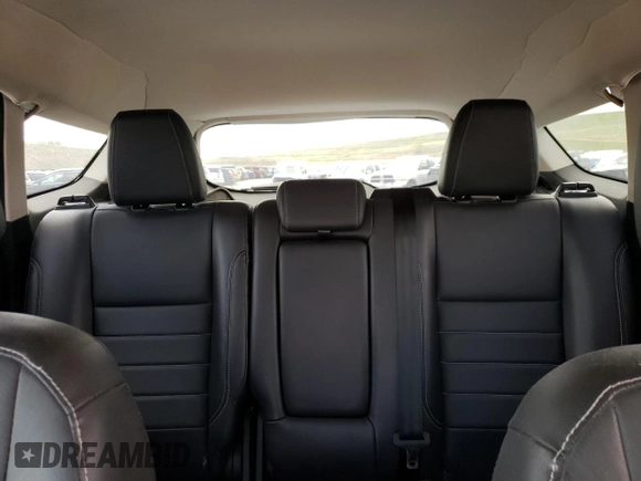 2016 Ford Escape SE z VIN 1FMCU9G9XGUC27074, wystawiony jako Copart lot #55788625 z przebiegiem 106 990 mil mil oraz Szkoda całkowita • Salvage title. Historia ofert i sprzedaży dostępna na DreamBid. Obrazek 10.