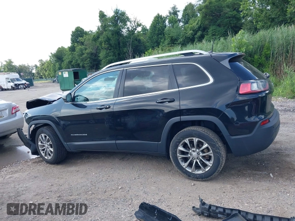 2019 Jeep Cherokee Latitude Plus z VIN 1C4PJLLB5KD316077, wystawiony jako IAAI lot #42723693 z przebiegiem 103 758 mil mil oraz . Historia ofert i sprzedaży dostępna na DreamBid. Obrazek 15.