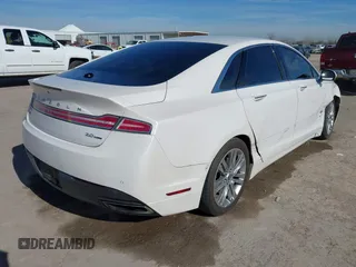 2016 Lincoln MKZ with VIN 3LN6L2G97GR611151, listed as a IAAI auction lot 41354637 with 113,787 mi miles and . Bid and sale history available at DreamBid. Image 4.