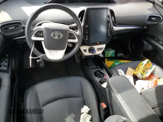 2017 Toyota Prius Plus with VIN JTDKARFP8H3002944, listed as a Copart auction lot 53931505 with 84,809 mi miles and Salvage Title. Bid and sale history available at DreamBid. Image 8.