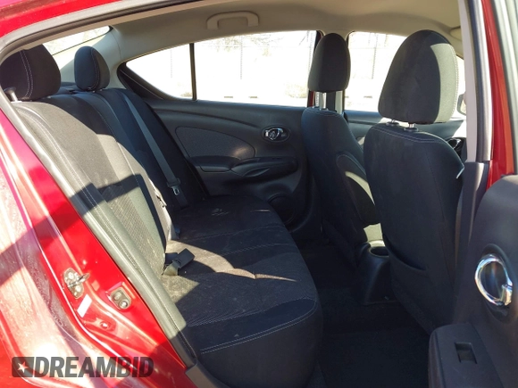 2015 Nissan Versa S Plus with VIN 3N1CN7AP1FL829662, listed as a IAAI auction lot 41680995 with 152,992 mi miles. Bid and sale history available at carsss.com. Image 8.