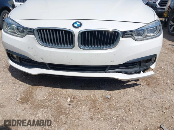 2018 BMW 3 Series 320i xDrive with VIN WBA8A3C59JA492173, listed as a IAAI auction lot 41850946 with 76,196 mi miles and . Bid and sale history available at DreamBid. Image 6.