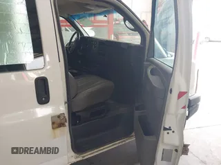 2012 Chevrolet Express Cargo with VIN 1GCSGAFX8C1176033, listed as a IAAI auction lot 42068630 with 260,289 mi miles and . Bid and sale history available at DreamBid. Image 5.