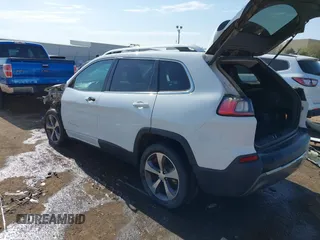 2019 Jeep Cherokee Limited with VIN 1C4PJLDBXKD487843, listed as a IAAI auction lot 41979449 with 104,545 mi miles. Bid and sale history available at carsss.com. Image 3.