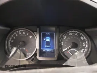2016 Toyota Tacoma SR with VIN 5TFCZ5AN4GX033255, listed as a IAAI auction lot 41920633 with 71,681 mi miles and . Bid and sale history available at carsss.com. Image 7.