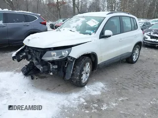 2018 Volkswagen Tiguan with VIN WVGBV7AX0JK000306, listed as a IAAI auction lot 41540745 with 47,322 mi miles and . Bid and sale history available at DreamBid. Image 2.