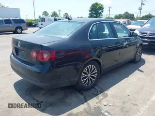 2009 Volkswagen Jetta SE with VIN 3VWRM71K79M166916, listed as a IAAI auction lot 42400659 with 166,061 mi miles and . Bid and sale history available at DreamBid. Image 4.