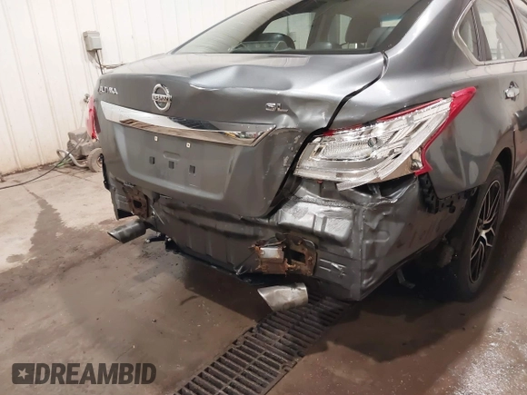 2015 Nissan Altima S with VIN 1N4AL3AP6FN394016, listed as a IAAI auction lot 41757696 with 173,042 mi miles and . Bid and sale history available at DreamBid. Image 6.