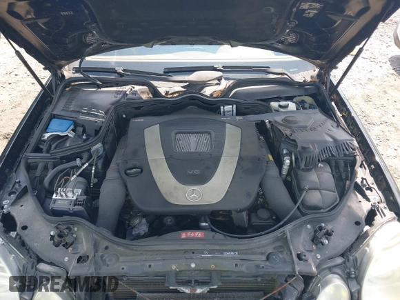2008 Mercedes-Benz E Luxury 3.5L with VIN WDBUF56X58B275024, listed as a IAAI auction lot 41918611 with 149,256 mi miles. Bid and sale history available at carsss.com. Image 10.