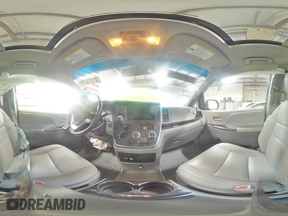 2015 Toyota Sienna XLE с VIN 5TDYK3DC9FS601304, выставлен на аукционе Copart как лот 51118295 с пробегом 153 121 миль миль и Списание • Salvage title. История ставок и продаж доступна на DreamBid. Изображение 15.