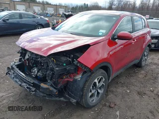 2022 Kia Sportage LX with VIN KNDPMCAC5N7009840, listed as a IAAI auction lot 41922293 with 32,647 mi miles and . Bid and sale history available at DreamBid. Image 2.