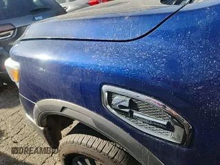 2016 Nissan Titan Platinum Reserve z VIN 1N6BA1F47GN502505, wystawiony jako IAAI lot #42520972 z przebiegiem 104 949 mil mil oraz . Historia ofert i sprzedaży dostępna na DreamBid. Obrazek 1.