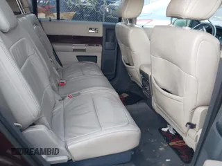 2009 Ford Flex SEL with VIN 2FMEK62C29BA58192, listed as a IAAI auction lot 41495176 with 999,999 mi miles. Bid and sale history available at carsss.com. Image 8.