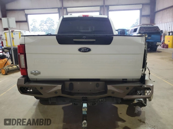 2020 Ford F-250 XL z VIN 1FT7W2B67LED21292, wystawiony jako Copart lot #54233345 z przebiegiem 163 632 mil mil oraz Szkoda całkowita • Salvage title. Historia ofert i sprzedaży dostępna na DreamBid. Obrazek 6.