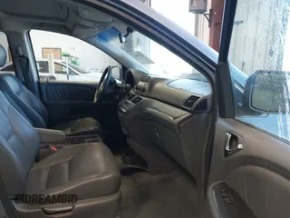 2007 Honda Odyssey EX-L z VIN 5FNRL38617B078923, wystawiony jako IAAI lot #42335122 z przebiegiem 154 352 mil mil oraz . Historia ofert i sprzedaży dostępna na DreamBid. Obrazek 5.